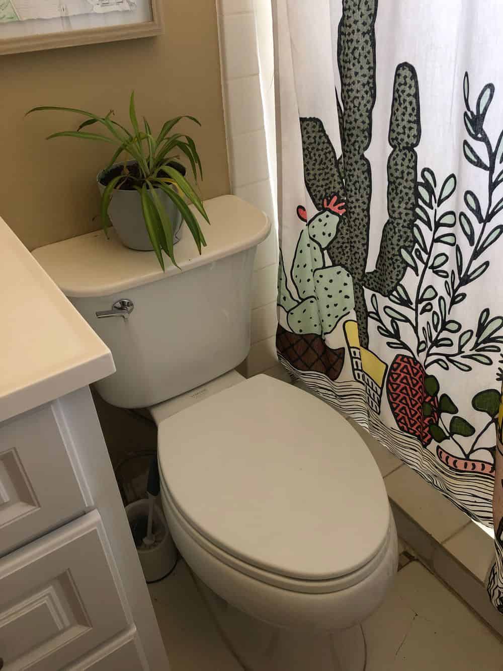 Toilets Services image