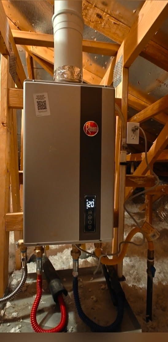 Upgrading Homes with Efficient Tankless Water Heaters image